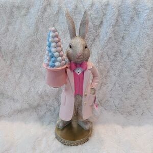 Peter Rabbit Easter Bunny In Pink Suit Jacket Holding Cake Resin 16” NEW